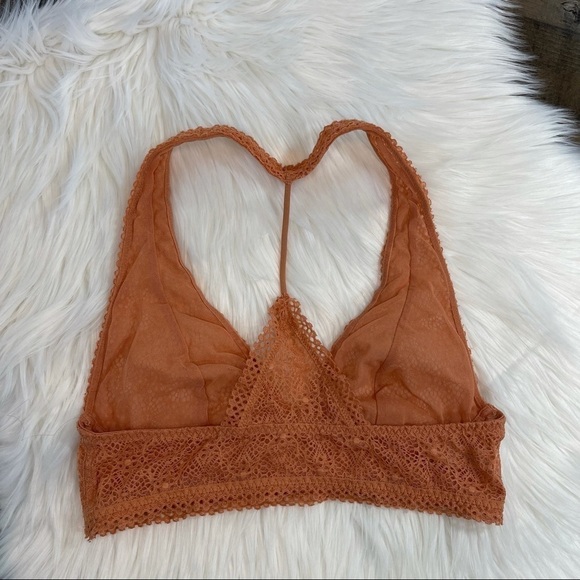 Victoria’s Secret Lace Bralette Small - Picture 2 of 8